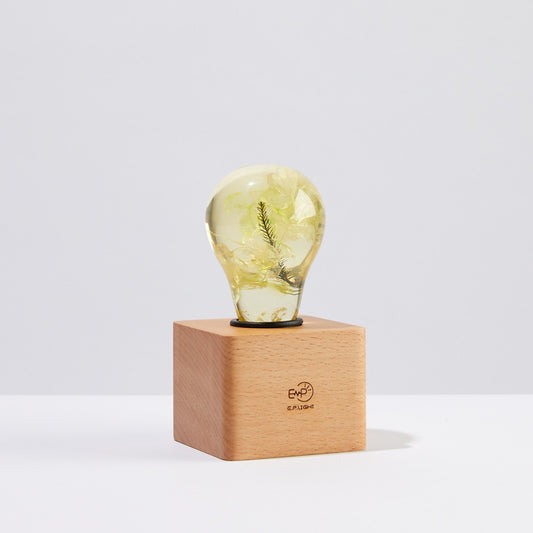 Yellow Hydrangea Resin Table Lamp